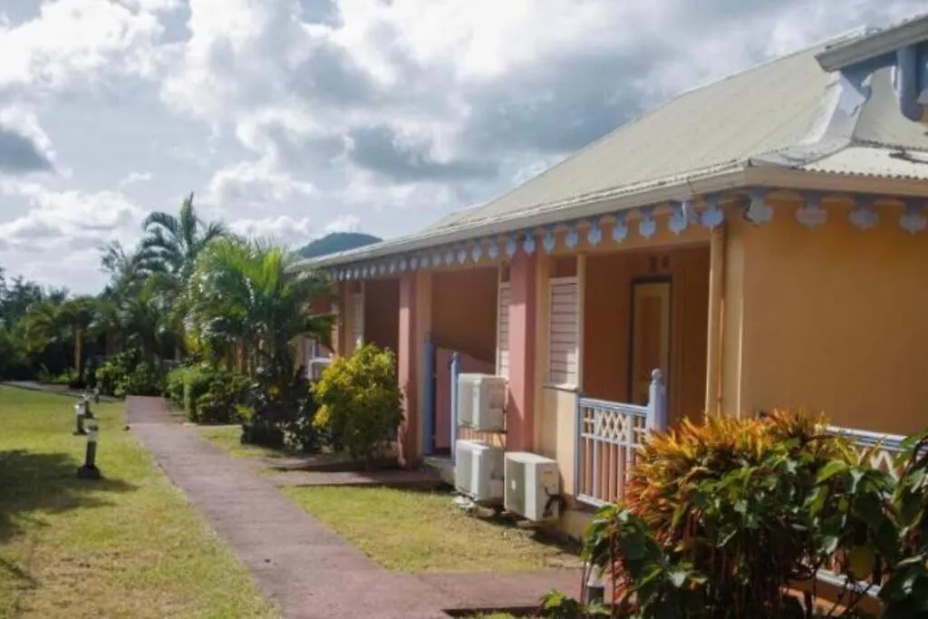 Studio A 400M De La Plage Pointe Marin Sainte-Anne